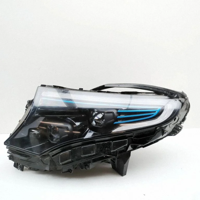 Esituli – Mercedes-Benz EQC (2019-)