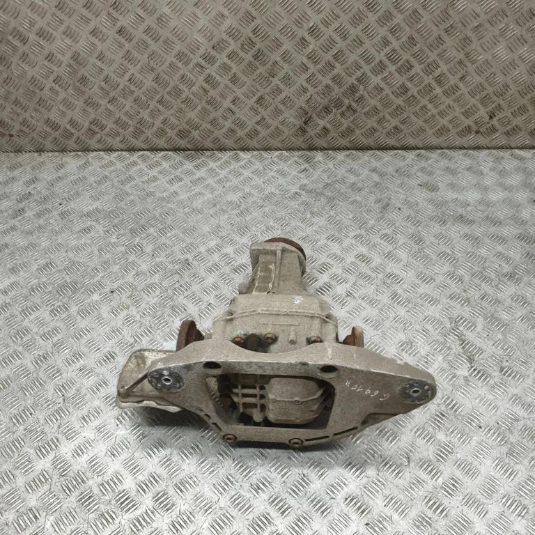 Aizmugurējais reduktors 0AR525883C