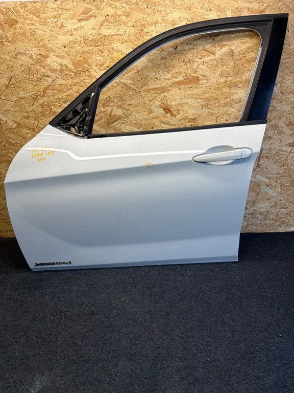 Front door – BMW X1 E84 (2009-2015)