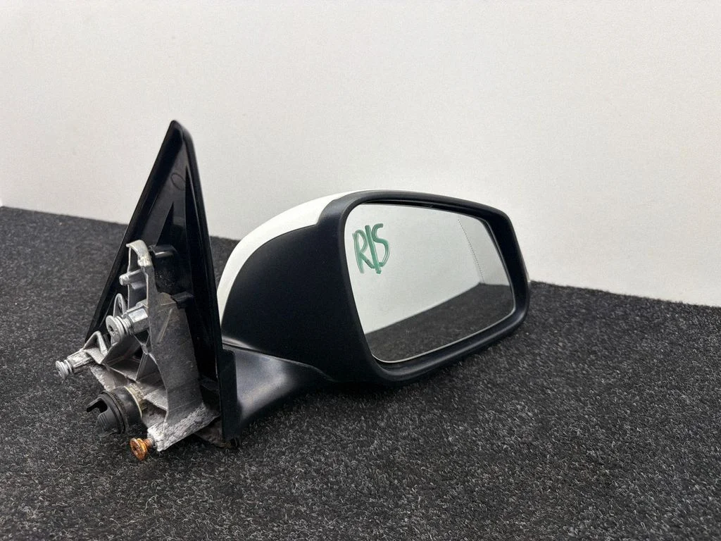 Esiukse elektriline välispeegel – BMW X1 E84 (2009-2015)
