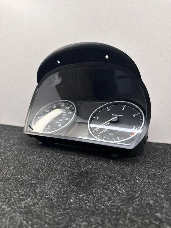 Spidomeeter (näidikuplokk) – BMW X1 E84 (2009-2015)