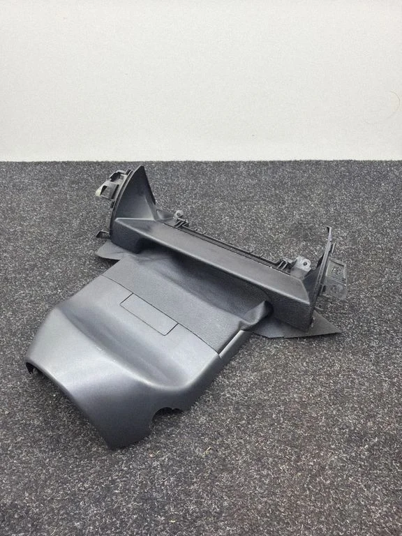 Stūres statnes apdare – BMW X1 E84 (2009-2015)