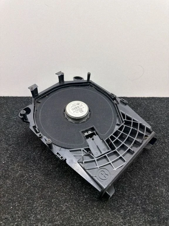 Subwoofer – BMW X1 E84 (2009-2015)