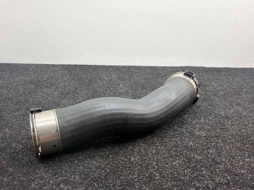 Intercooler hose/pipe S21108A