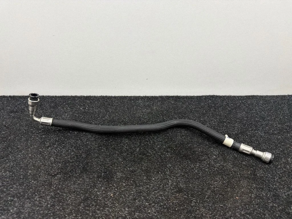 Fuel line pipe 8678410