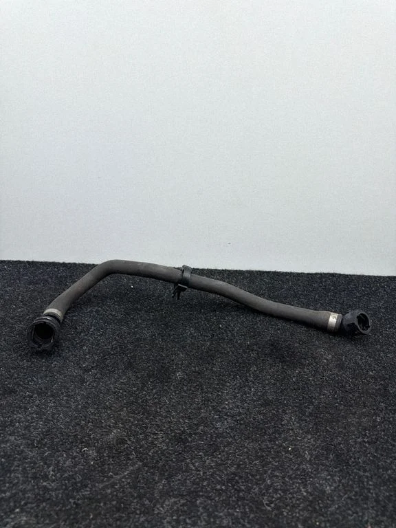 Engine coolant pipe/hose 8510306