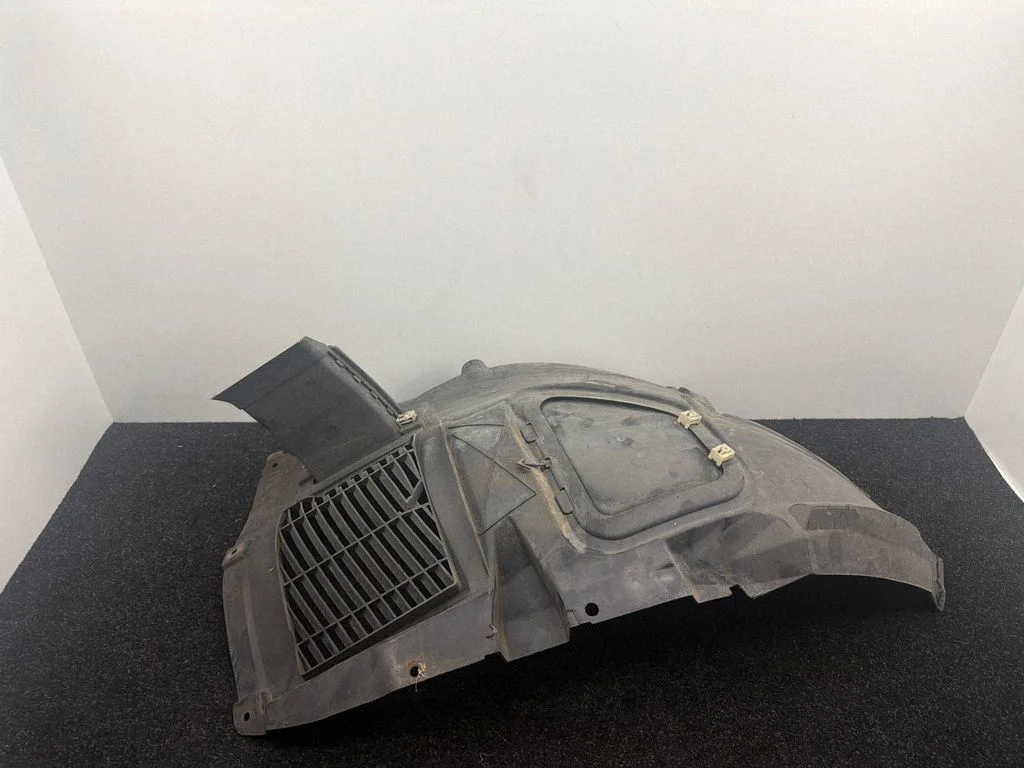 Front wheel arch liner splash guards 7224483