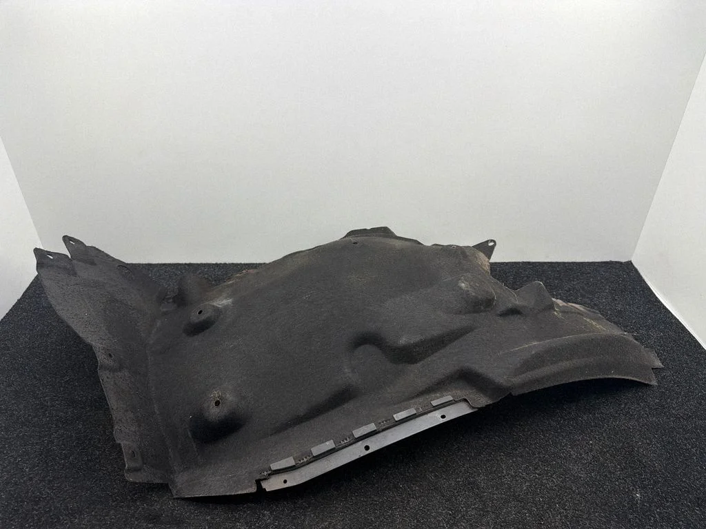 Front wheel arch liner splash guards – front right