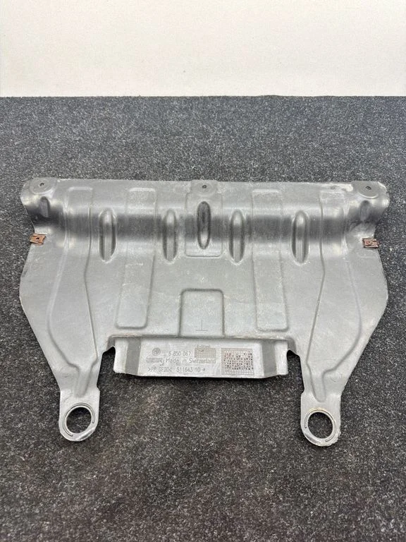 Engine splash shield/under tray – BMW 1 Series F20 F21 (2011-2019)