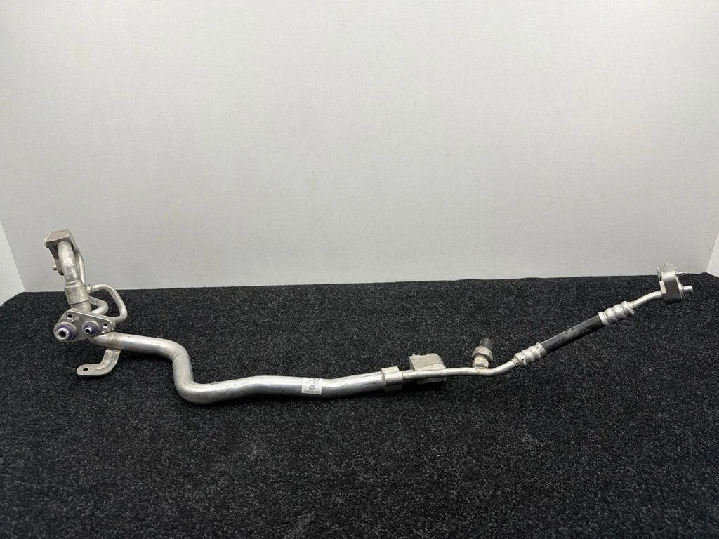 Air conditioning (A/C) pipe/hose 9324798