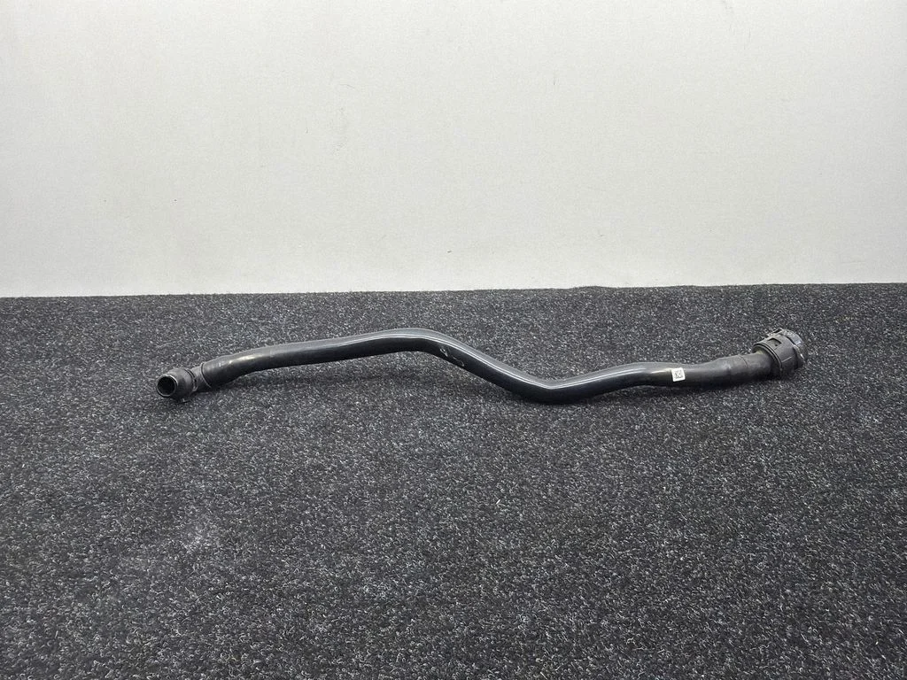 Engine coolant pipe/hose 8602617