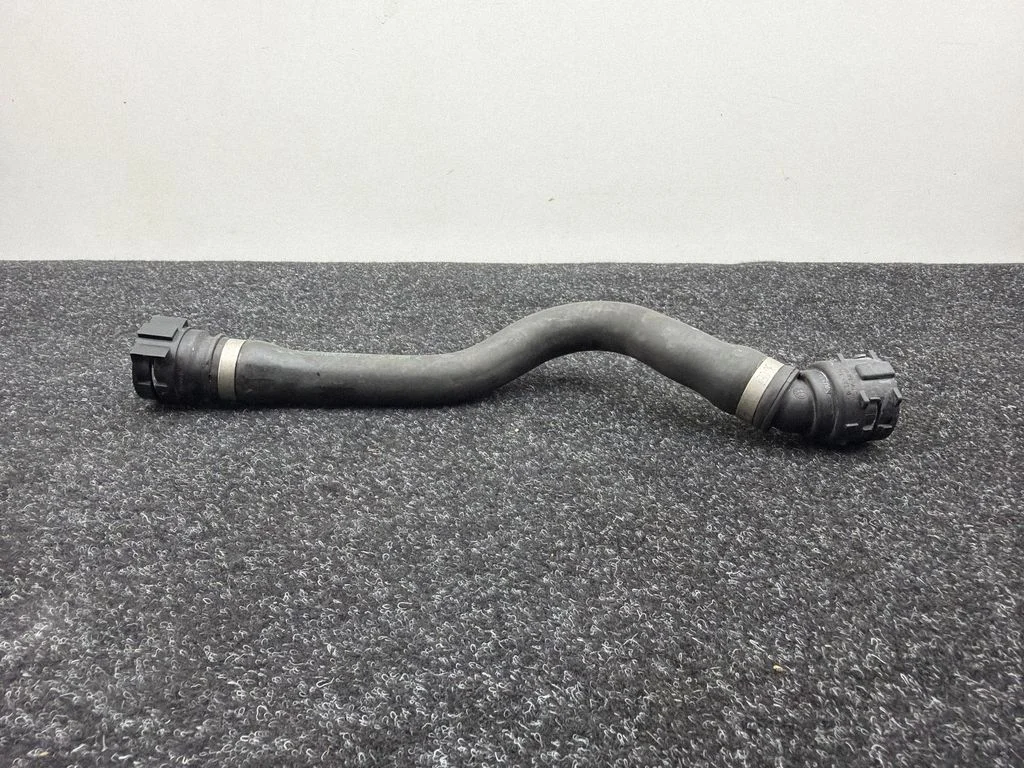 Engine coolant pipe/hose 9321609