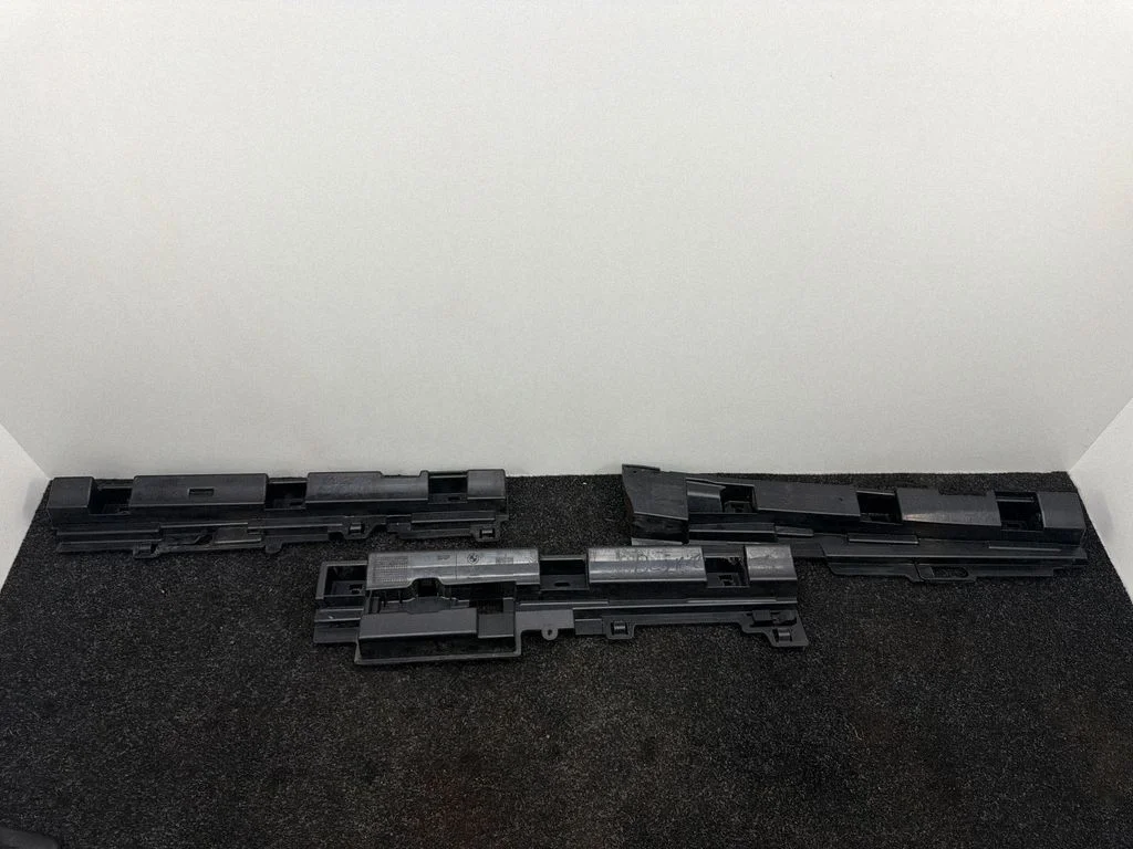 Sill supporting ledge 7256916