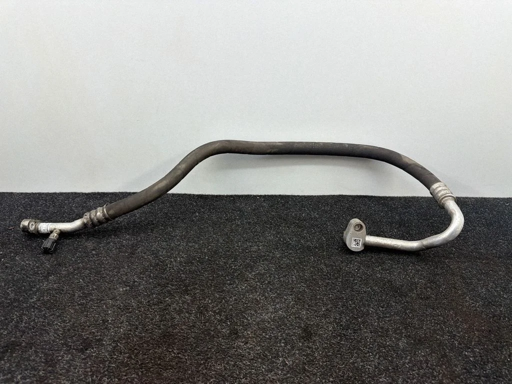 Air conditioning (A/C) pipe/hose 9223296