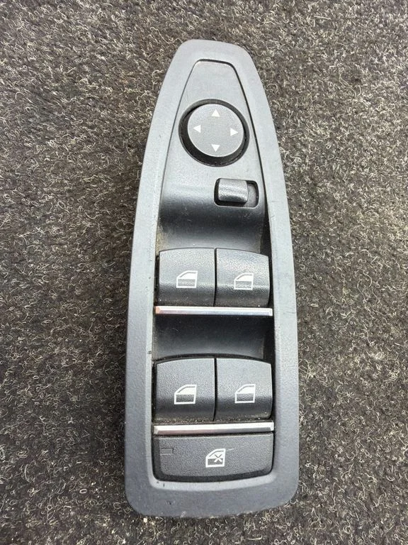 Electric window control switch 9208110