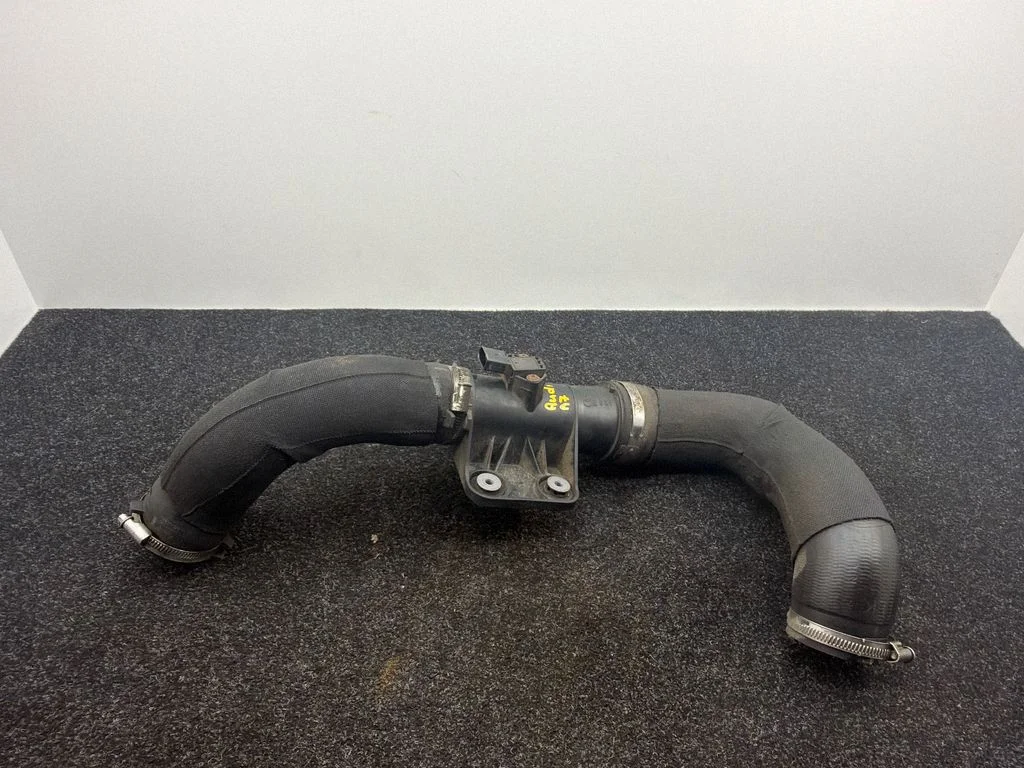 Intercooler hose/pipe – Audi A7 S7 4G (2011-2017)