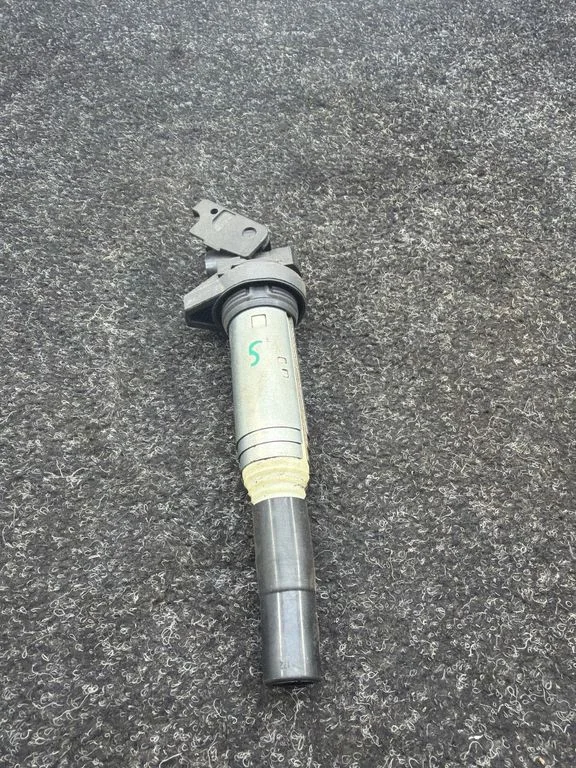 High voltage ignition coil 8616153