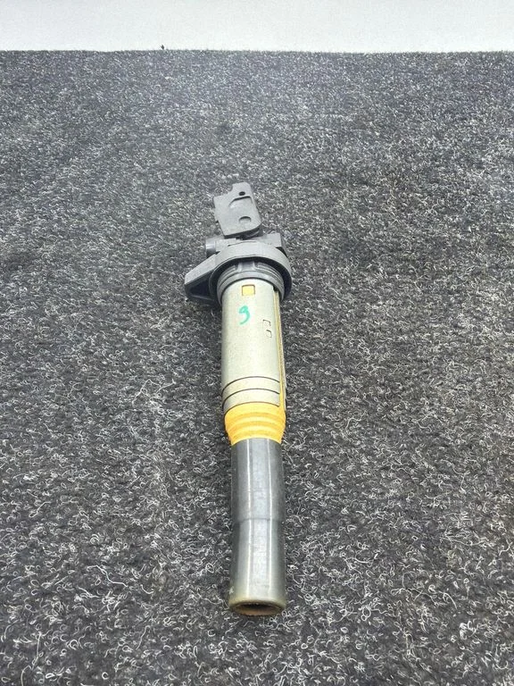 High voltage ignition coil 8616153