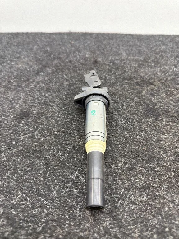 High voltage ignition coil 8616153