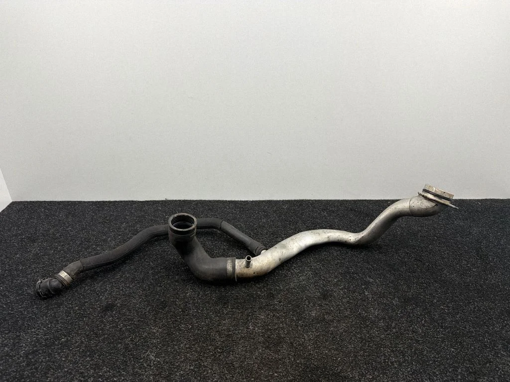 Engine coolant pipe/hose 7648644
