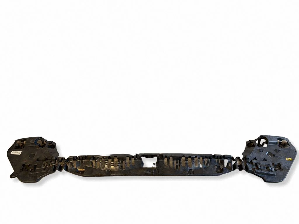 Rear bumper mounting bracket 7387297