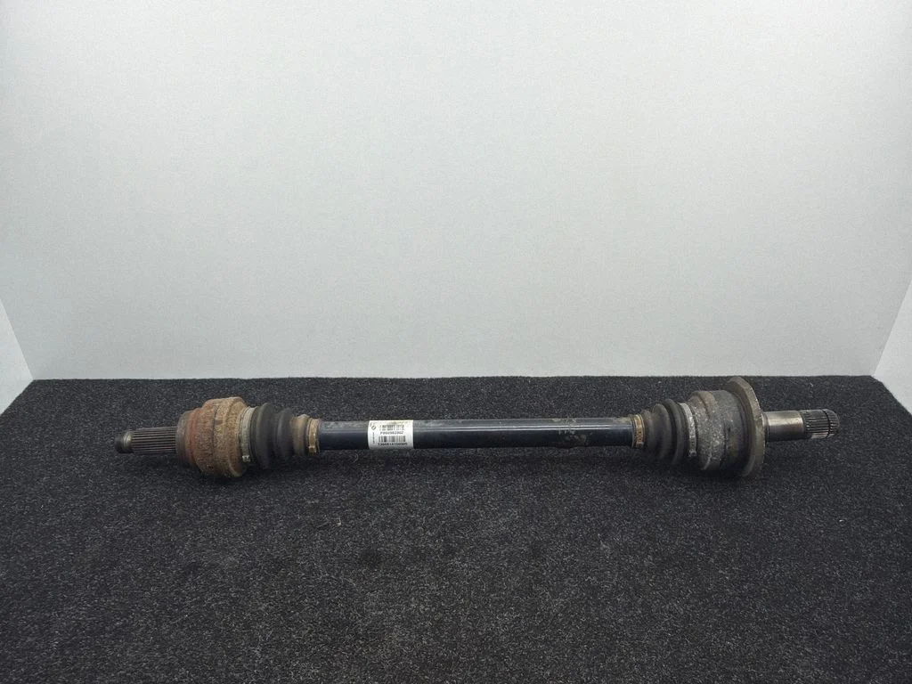 Tagumine pooltelg 8609839