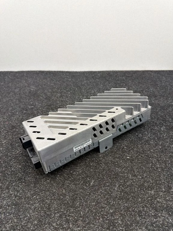 Sound amplifier 9343766