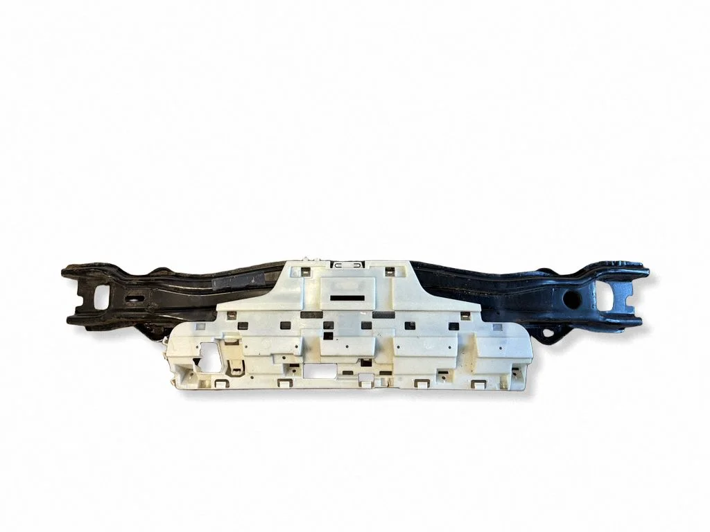 Rear bumper mounting bracket 8054565