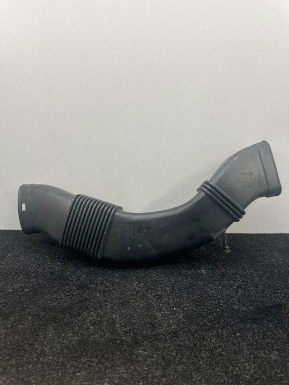 Air intake duct part – BMW 5 Series F10 F11 (2009-2016)
