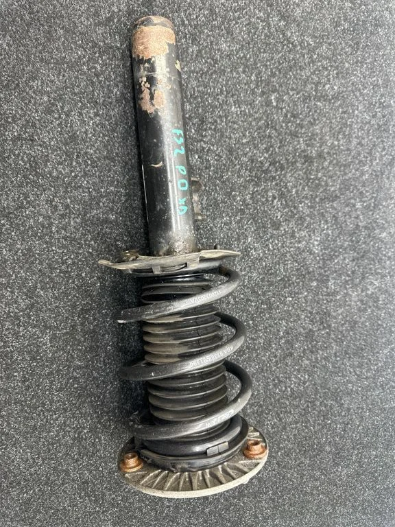 Amortyzator przedni – BMW Seria 4 F32 F33 (2013-2020)