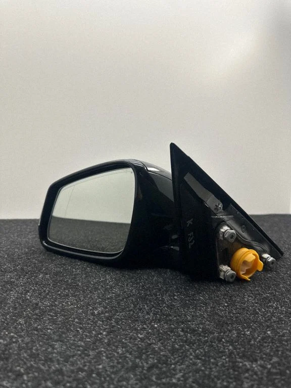 Esiukse elektriline välispeegel – BMW 4-seeria F32 F33 (2013-2020)