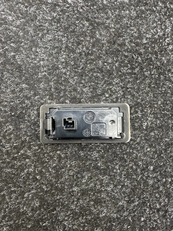 Numbrimärgi valgustus – BMW 4-seeria F32 F33 (2013-2020)