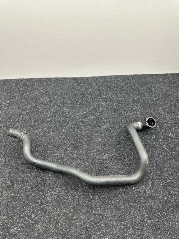Engine coolant pipe/hose 9208183