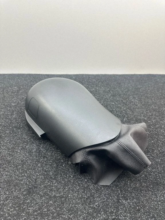 Steering wheel column trim 1101871
