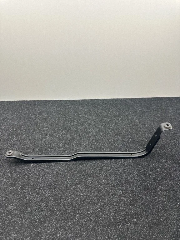 Kütusepaagi kinnitusklamber (-klambrid) – BMW 4-seeria F32 F33 (2013-2020)