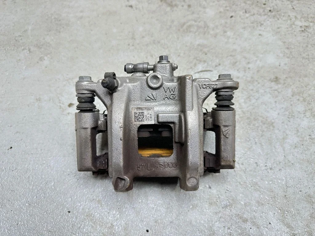 Front brake caliper 1EA615105G