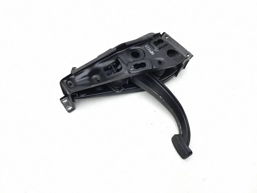 Handbrake/parking brake lever assembly – Mercedes-Benz 280 560 W126 (1981-1991)