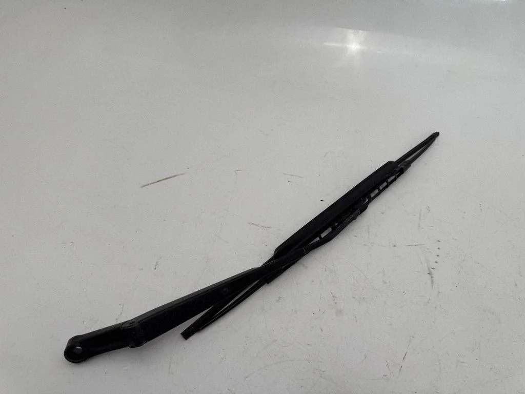 Front wiper blade arm 98662802800