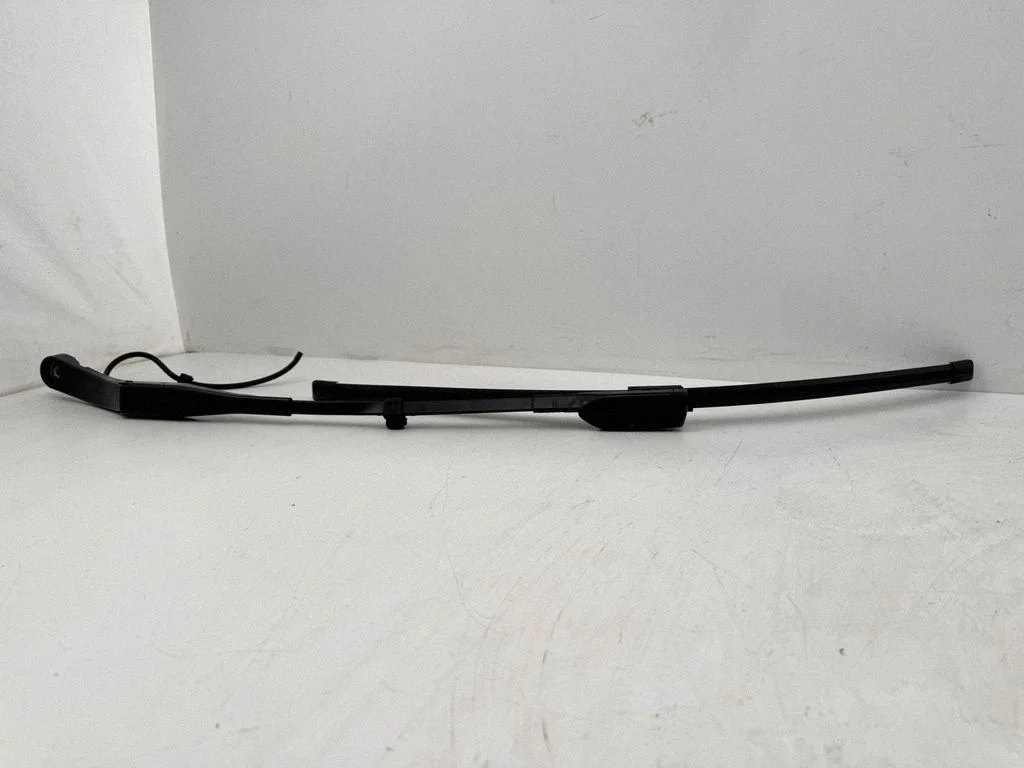 Windshield/front glass wiper blade 149024600C