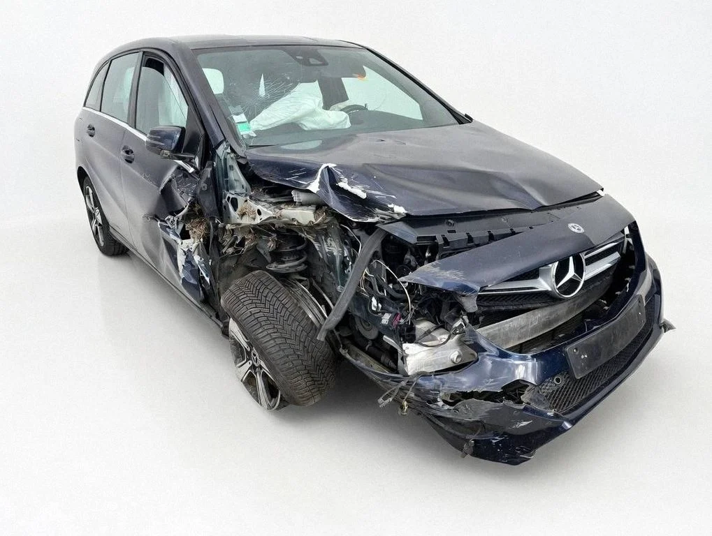 Mercedes-Benz B W246 W242