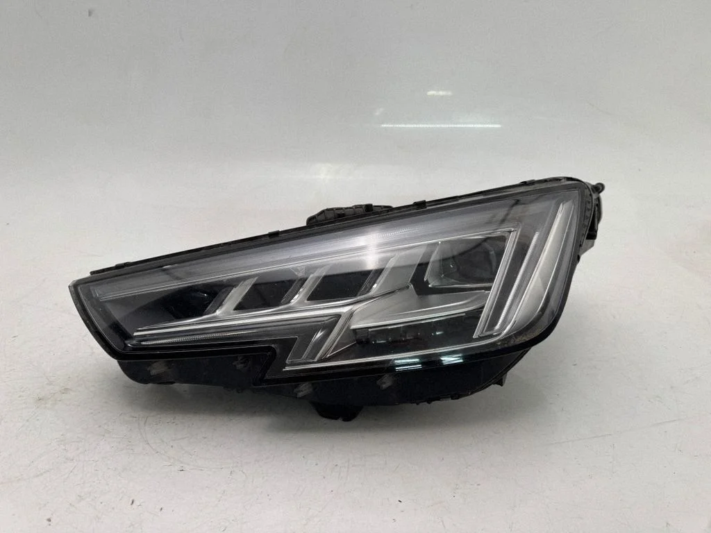 Esituli 8W0941035