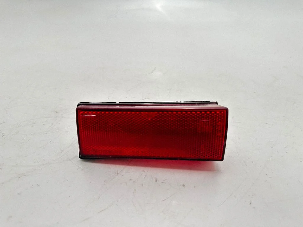 Tagumine helkur DAC11321