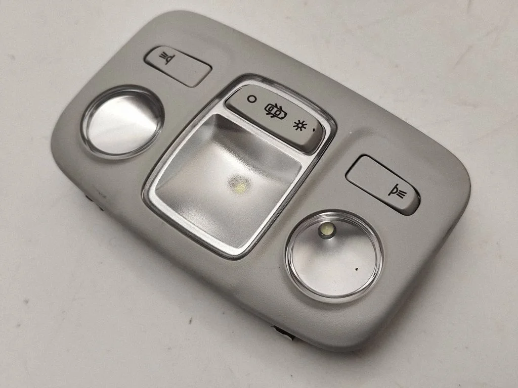 Rear seat light 96781444