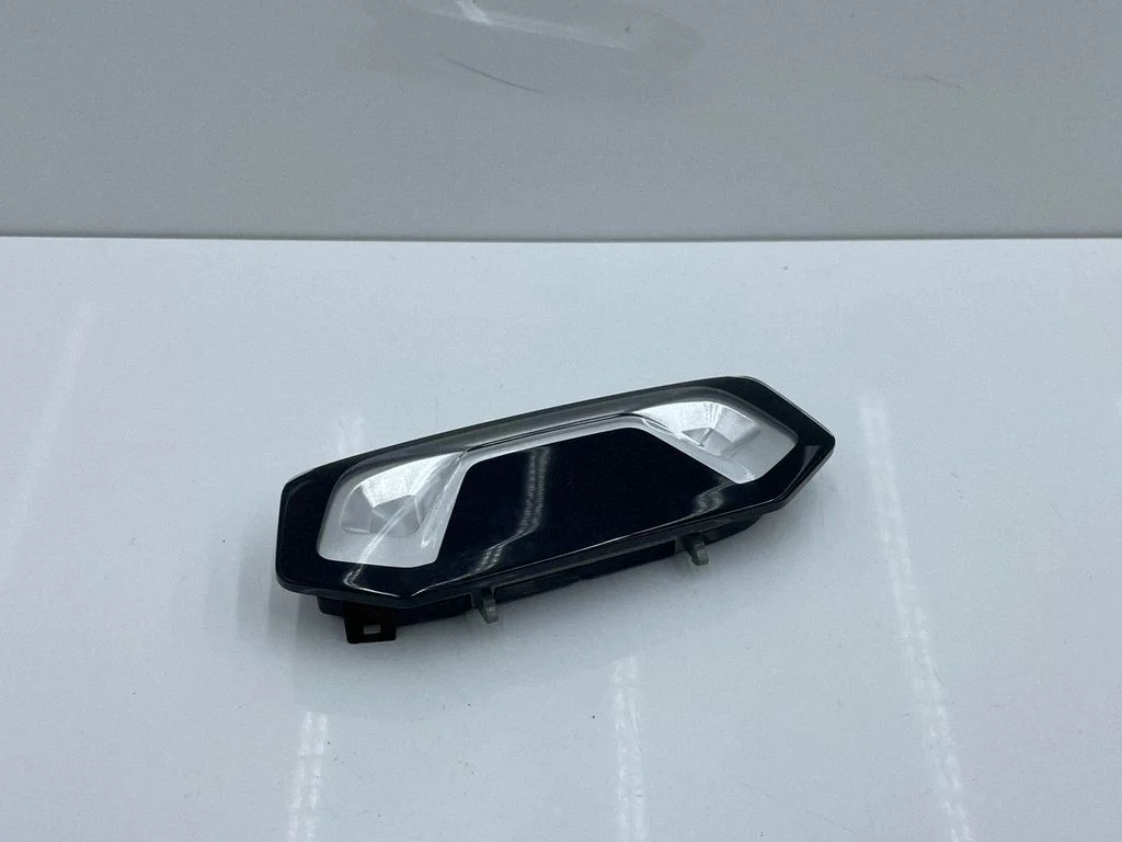Rear seat light 7950093