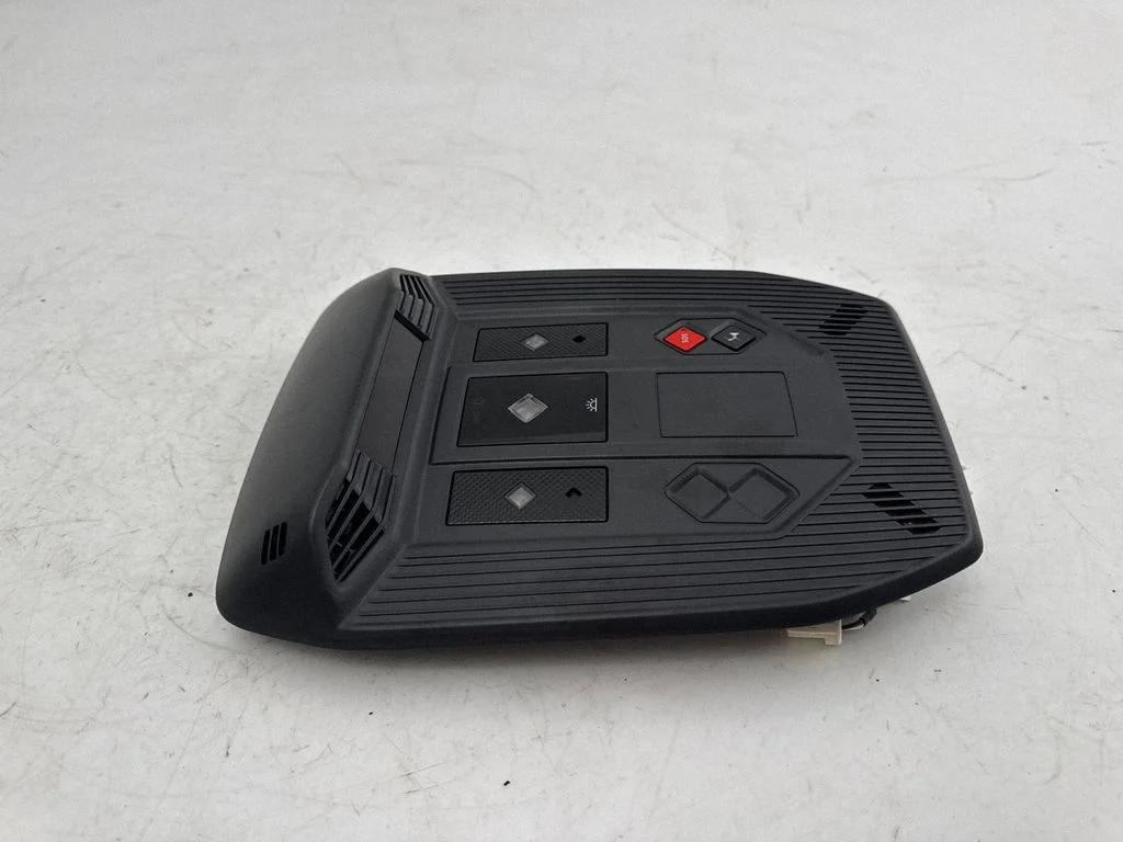 Front seat light 9818744780