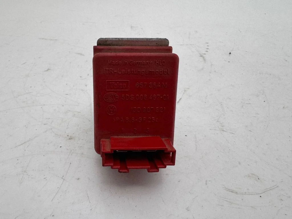 Heater blower motor/fan resistor 5DS00646701