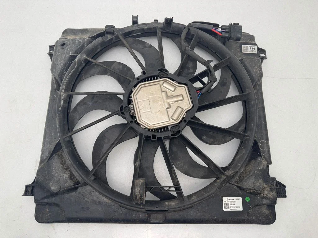 Electric radiator cooling fan 25304T6240