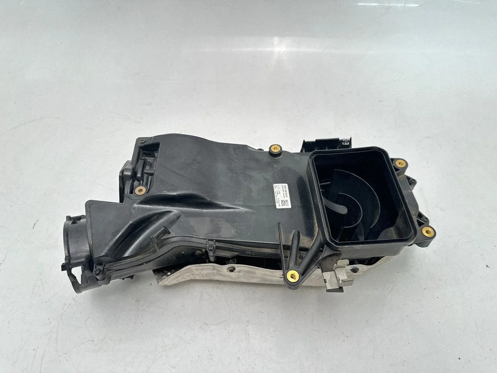 Õhufiltri korpus A6510900600