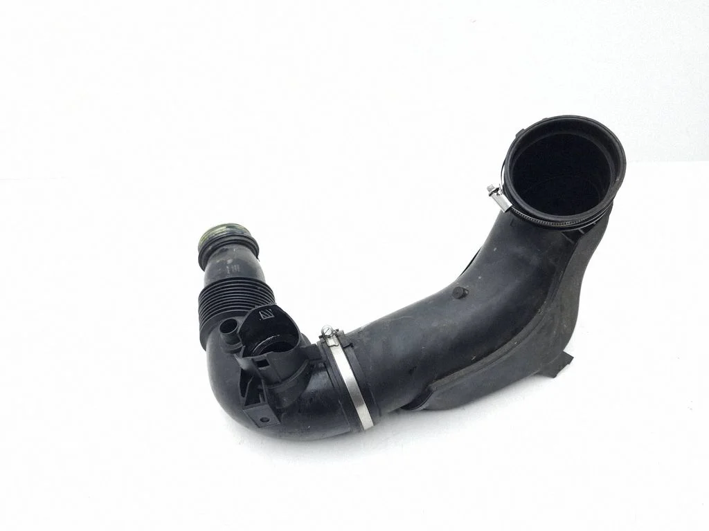 Turbo õhu sisselasketoru/ -voolik 7605045