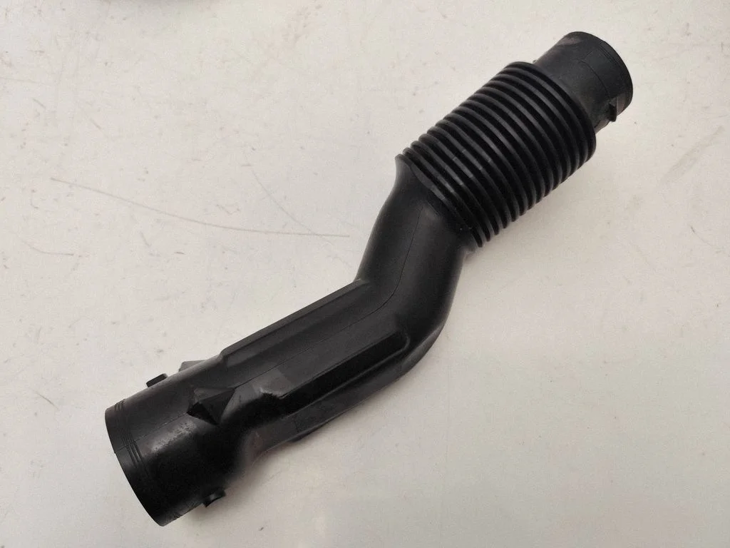Air intake hose/pipe 9824250880